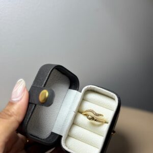 Anillo Ianthe