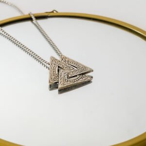 Collar Kaleth